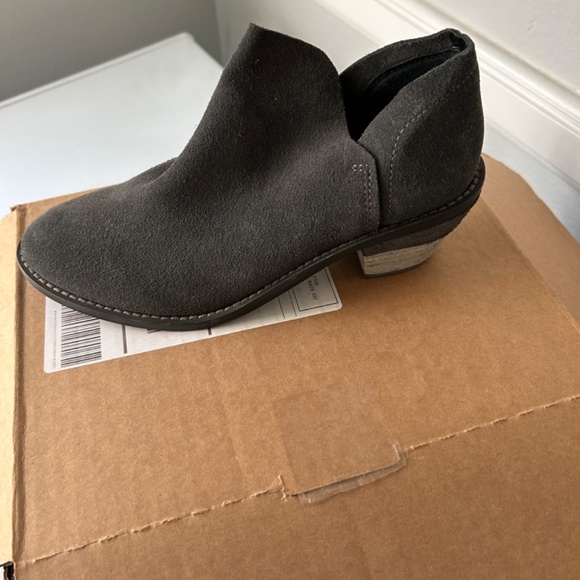 Booties - Picture 2 of 3